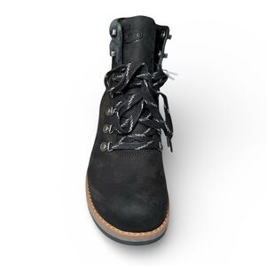 Chaco Cataluna Explorer Black Leather Hiking Boots Waterproof LUVSEAT Size 7 NWT